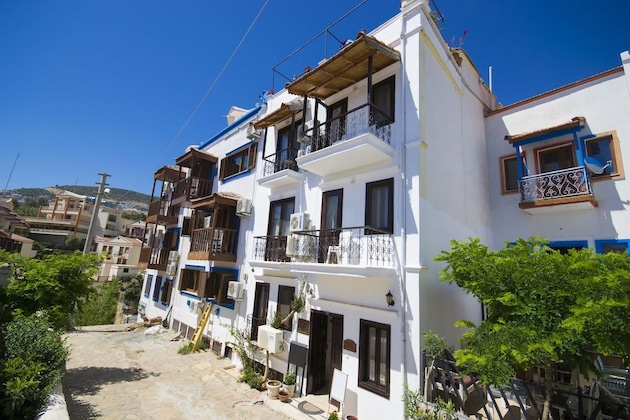 Gallery - Kleo Pension