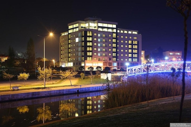 Gallery - Parion Hotel