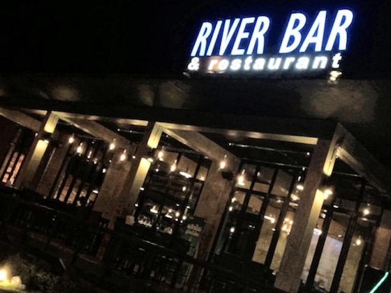 Gallery - The River Hotel