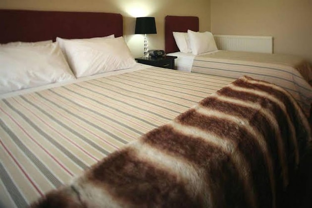 Gallery - Forest Lodge
