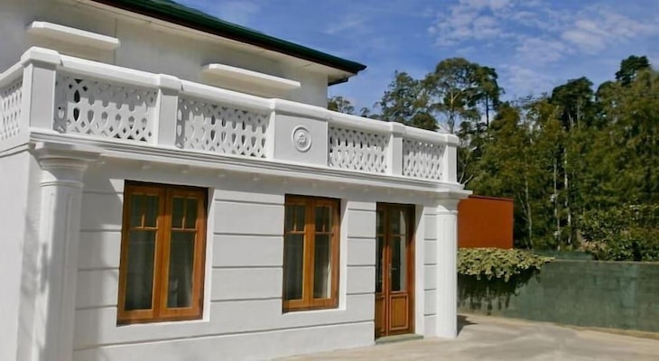 Gallery - The Golf Green Hotel