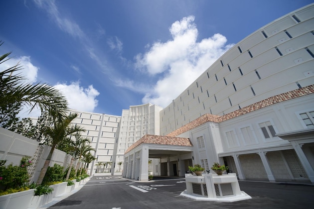 Gallery - Hotel Monterey Okinawa Spa & Resort