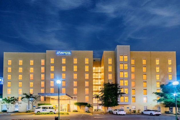 Gallery - City Express By Marriott Villahermosa