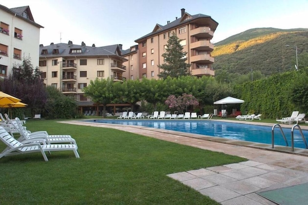 Gallery - Apartamentos Pessets Adelaida