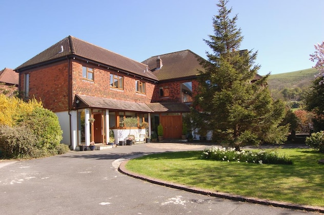 Gallery - Tovey Lodge