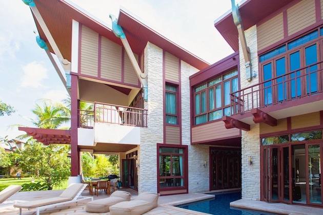 Gallery - Amatapura Beach Villa 1