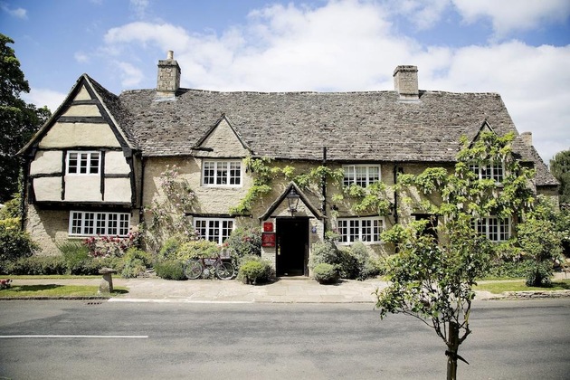 Gallery - Old Swan