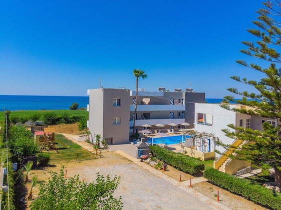 Gallery - Blue Dream Hotel