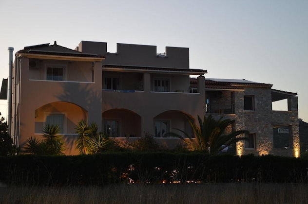 Gallery - Diamond Palace Apartments