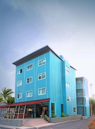 Gallery - Maenam Bay Resort