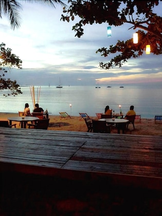Gallery - Think & Retro Cafe Lipa Noi Samui