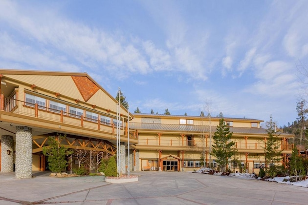 Gallery - Holiday Inn Resort The Lodge At Big Bear Lake By Ihg