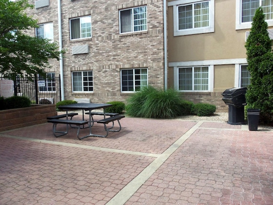 Gallery - Extended Stay America Louisville Alliant Avenue