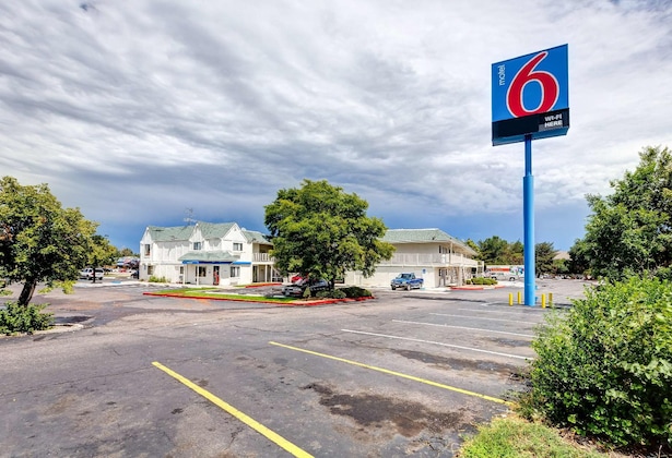Gallery - Motel 6 Denver West Wheat Ridge-North