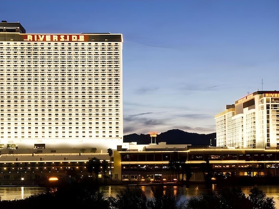 Gallery - Don Laughlin's Riverside Resort Hotel & Casino
