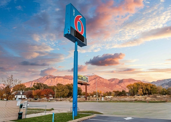 Gallery - Motel 6 Ogden