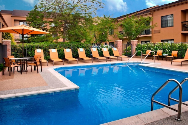 Gallery - Sonesta Select Newport Middletown