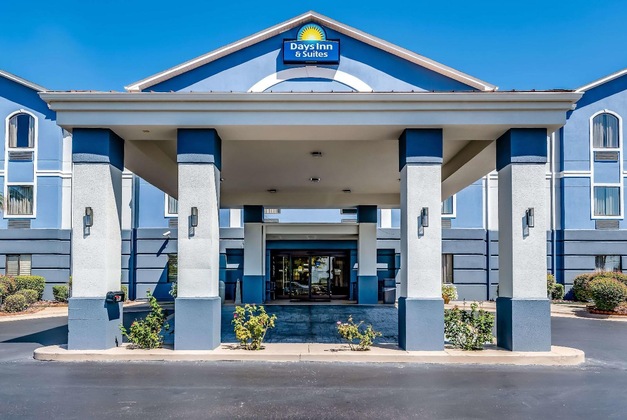 Gallery - Days Inn & Suites By Wyndham Prattville-Montgomery