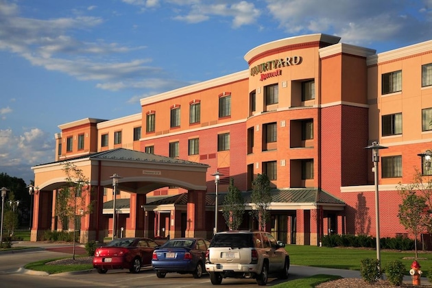 Gallery - Courtyard Marriott Aksarben Village