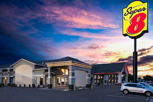 Gallery - Super 8 By Wyndham Oklahoma Airport Fairgrounds West