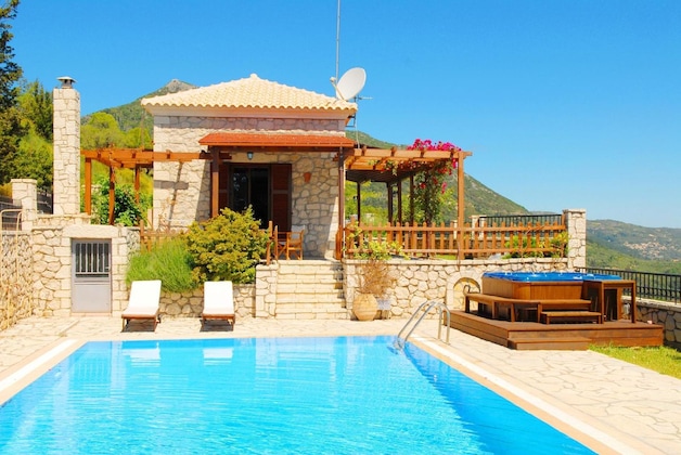 Gallery - Lefkada Villas