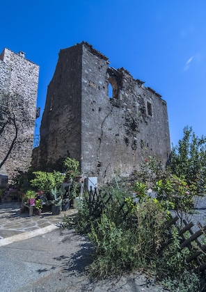 Gallery - Pyrgos Petropoulaki
