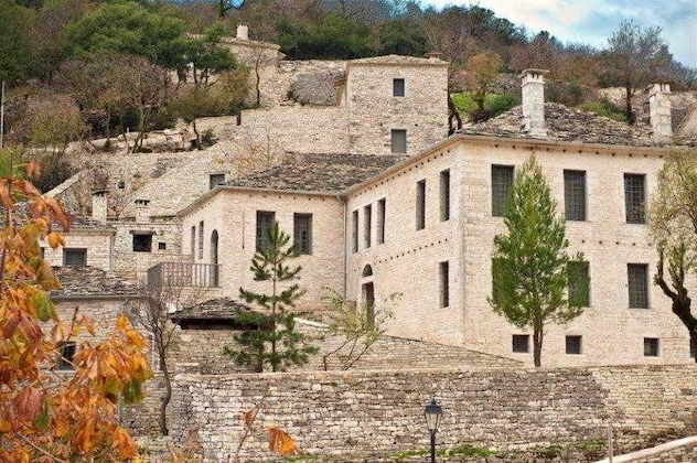 Gallery - Monopatia Mountain Resort