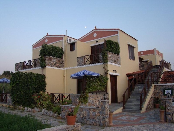 Gallery - Drapania Beach