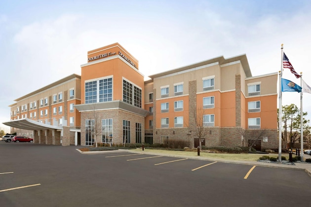 Gallery - Doubletree By Hilton Hotel Oklahoma City Airport