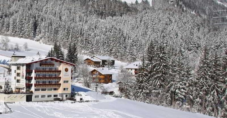 Gallery - Hubertus