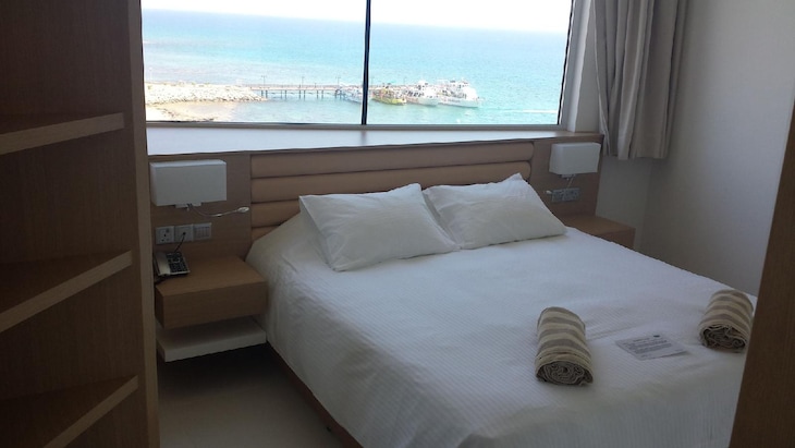 Gallery - Vrissaki Beach Hotel