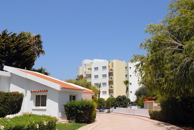 Gallery - Maistrali Hotel Apartments & Bungalows