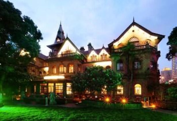 Gallery - Moller Villa