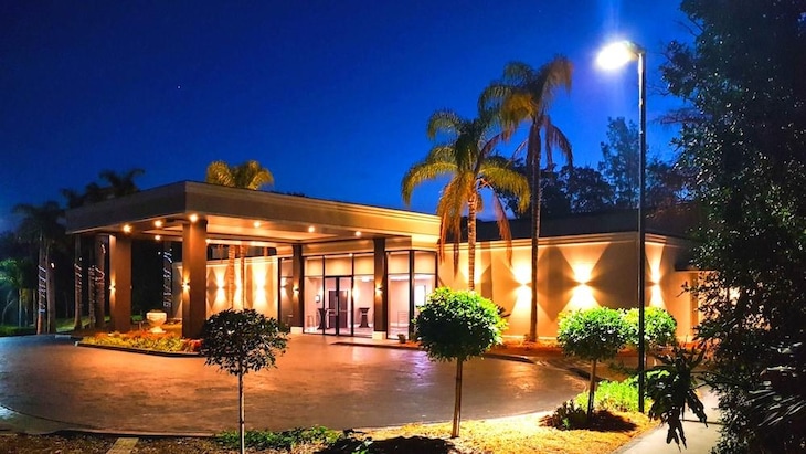Gallery - Holiday Inn Warwick Farm By Ihg