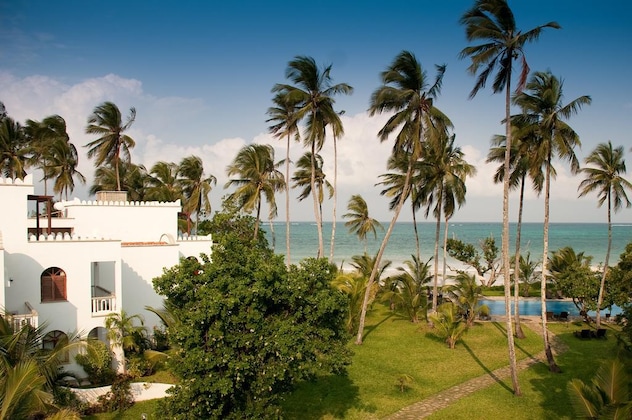 Gallery - Lantana Galu Beach