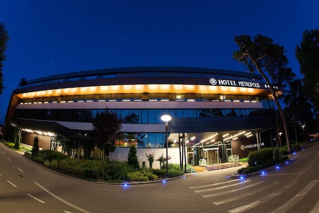 Gallery - Metropolis Hotel