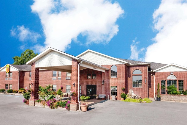 Gallery - Super 8 By Wyndham Pine Bluff
