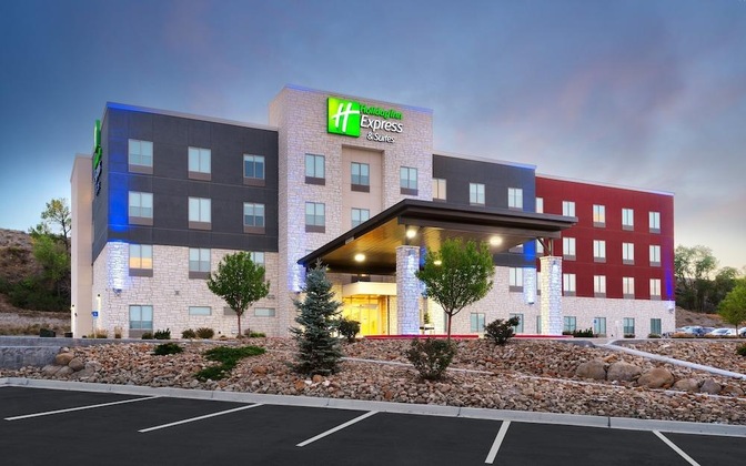 Gallery - Holiday Inn Express & Suites Price By Ihg