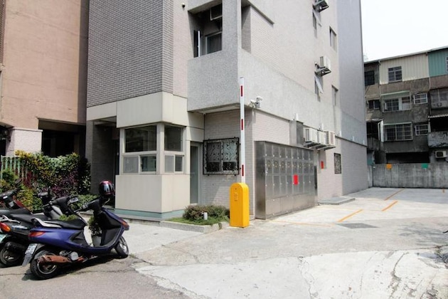 Gallery - Mei Hsiao Yuen Hostel