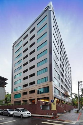 Gallery - La Maison Hotel