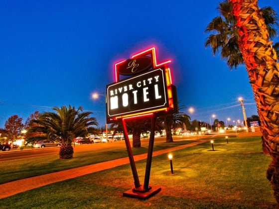 Gallery - River City Motel