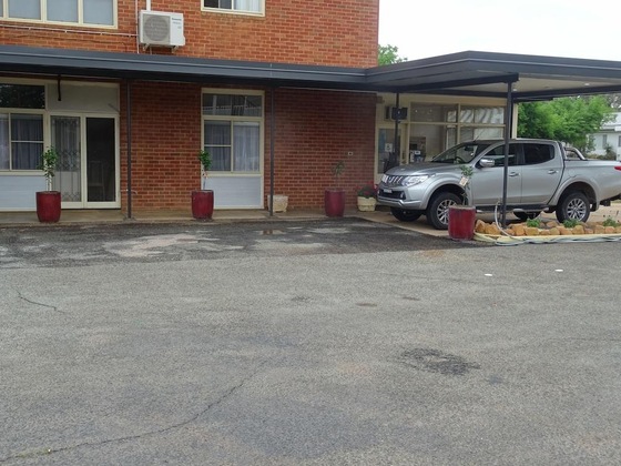 Gallery - Memphis Motor Inn