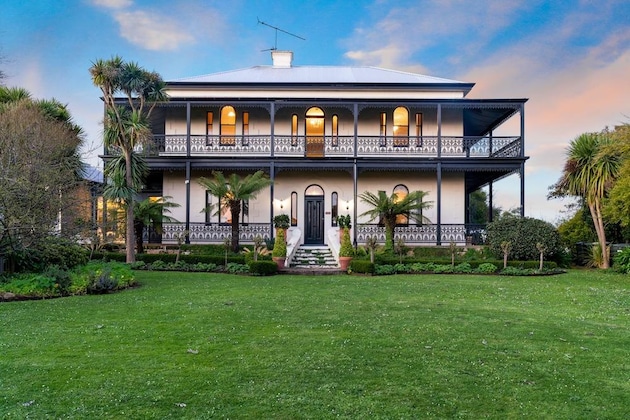 Gallery - Colhurst House