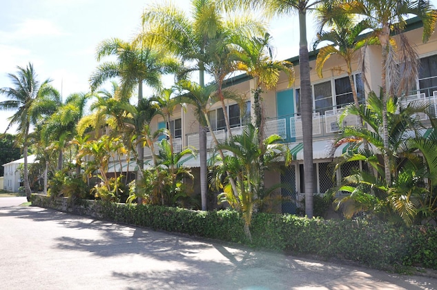 Gallery - Palm Waters Holiday Villas