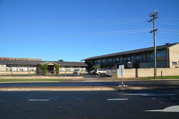 Gallery - Adrian Motel