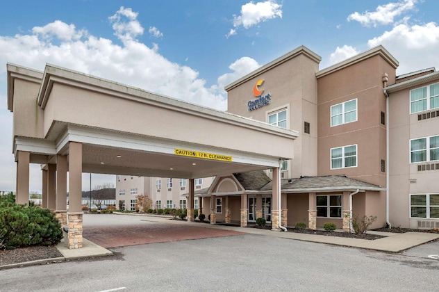 Gallery - Comfort Inn & Suites Northern Kentucky