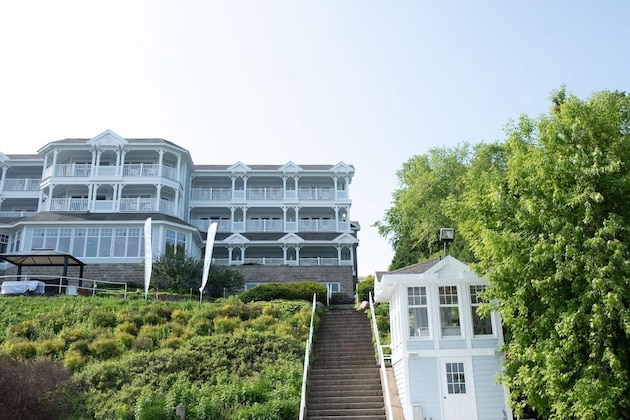 Gallery - The Geneva Inn