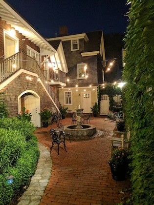 Gallery - Pelham Court Hotel