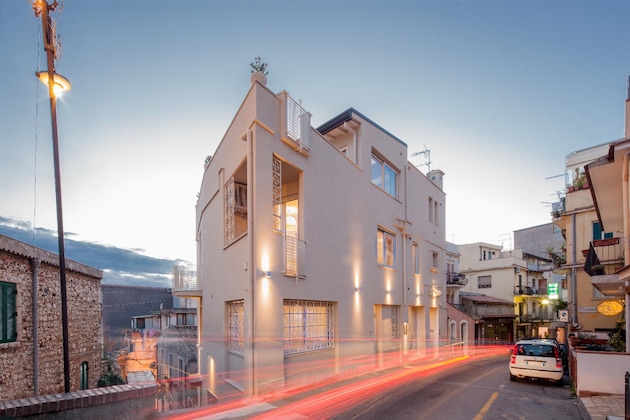 Gallery - La Malandrina Apartments & Suites