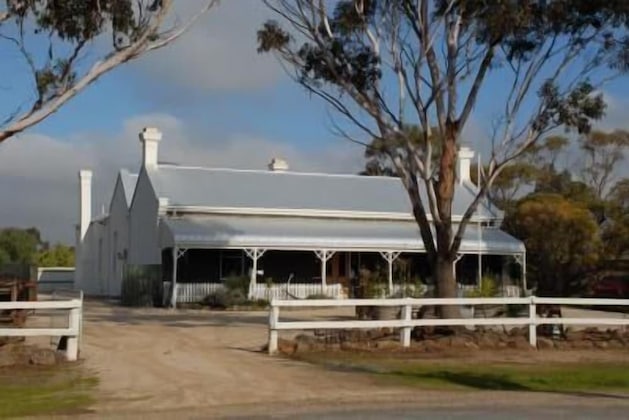Gallery - Little River Bed & Breakfast